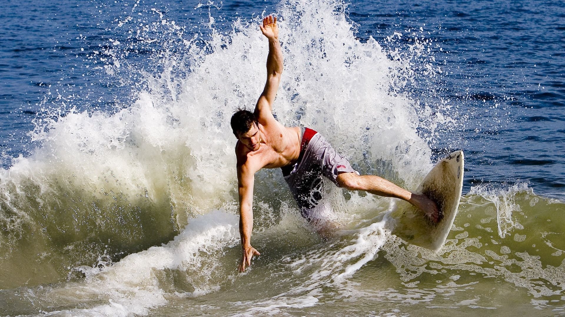 热火连续加练季前赛状态惊人，热火下赛季